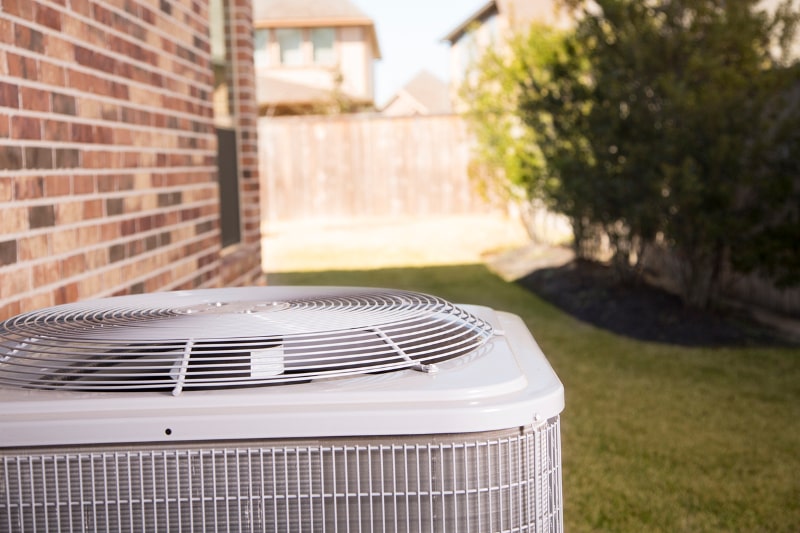 AC System With A Refrigerant Leak
